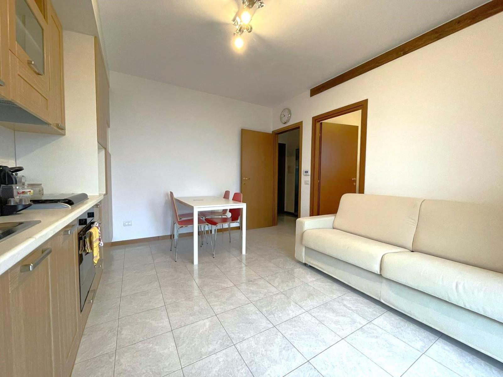 ריבה די סולטו Happy Guest Apartments - Lake View And Pool מראה חיצוני תמונה
